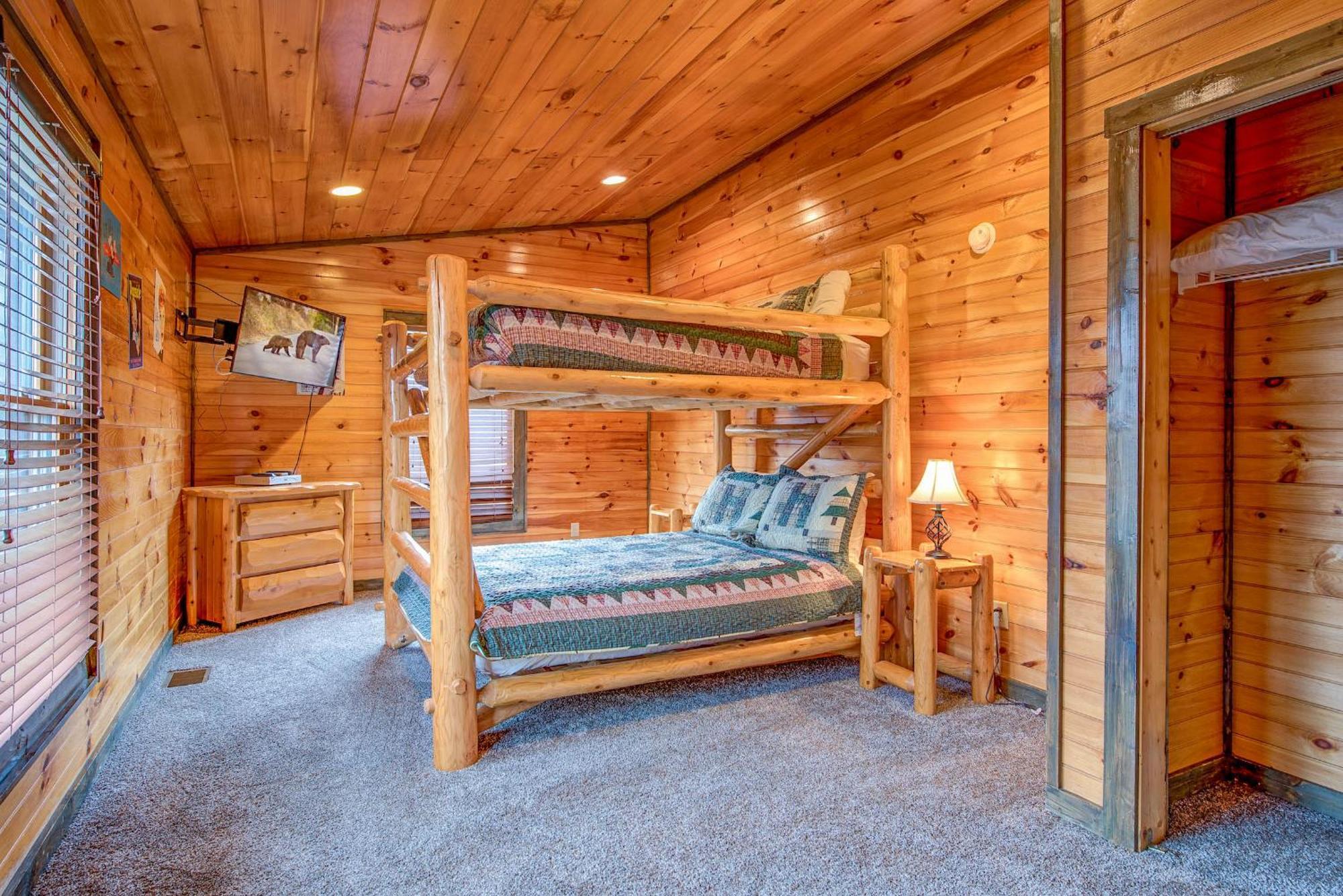 Standing Bear Lodge Gatlinburg Exterior photo