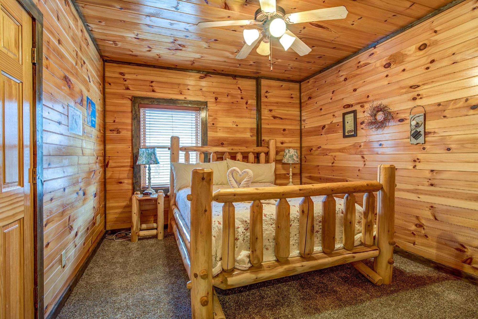 Standing Bear Lodge Gatlinburg Exterior photo