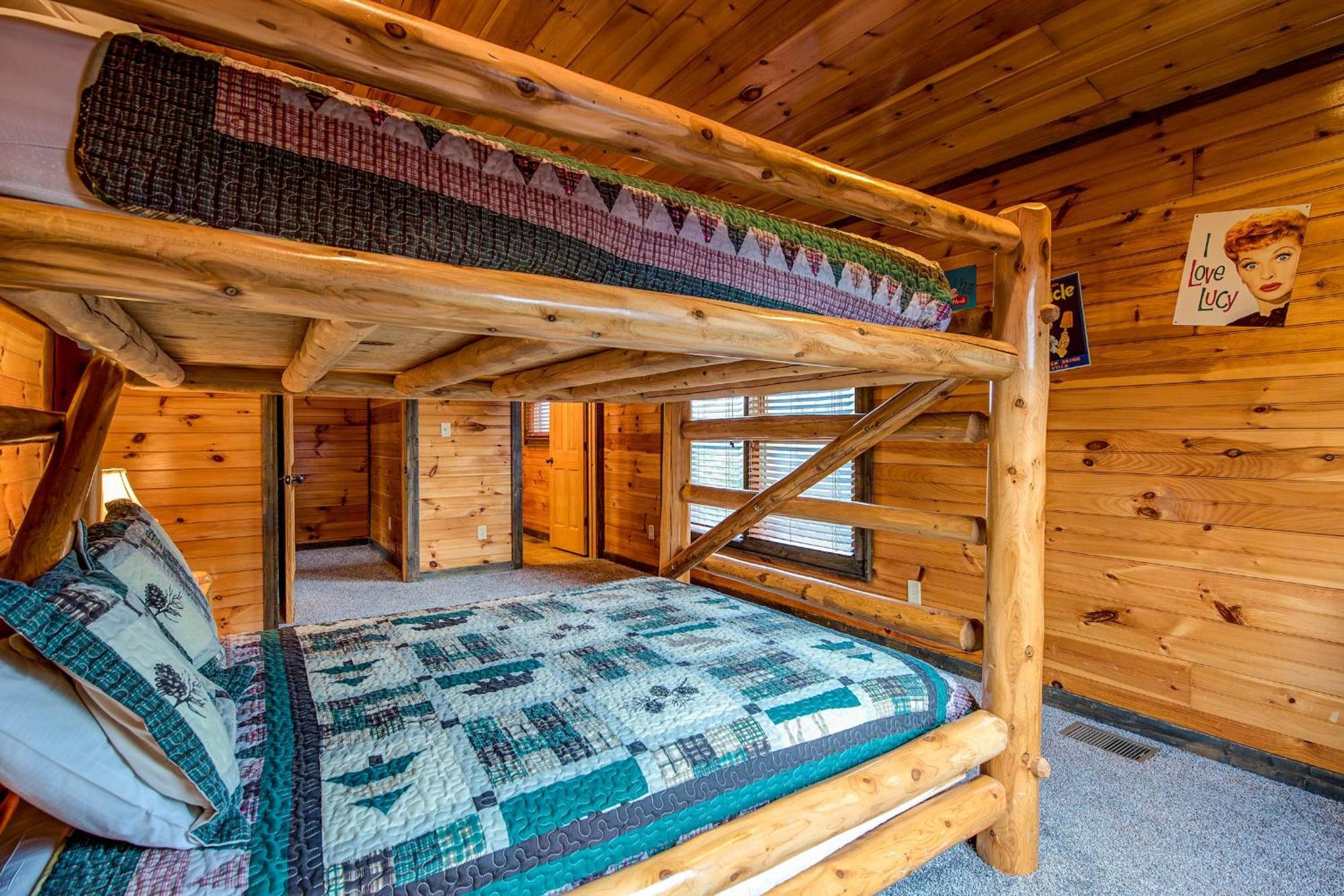 Standing Bear Lodge Gatlinburg Exterior photo