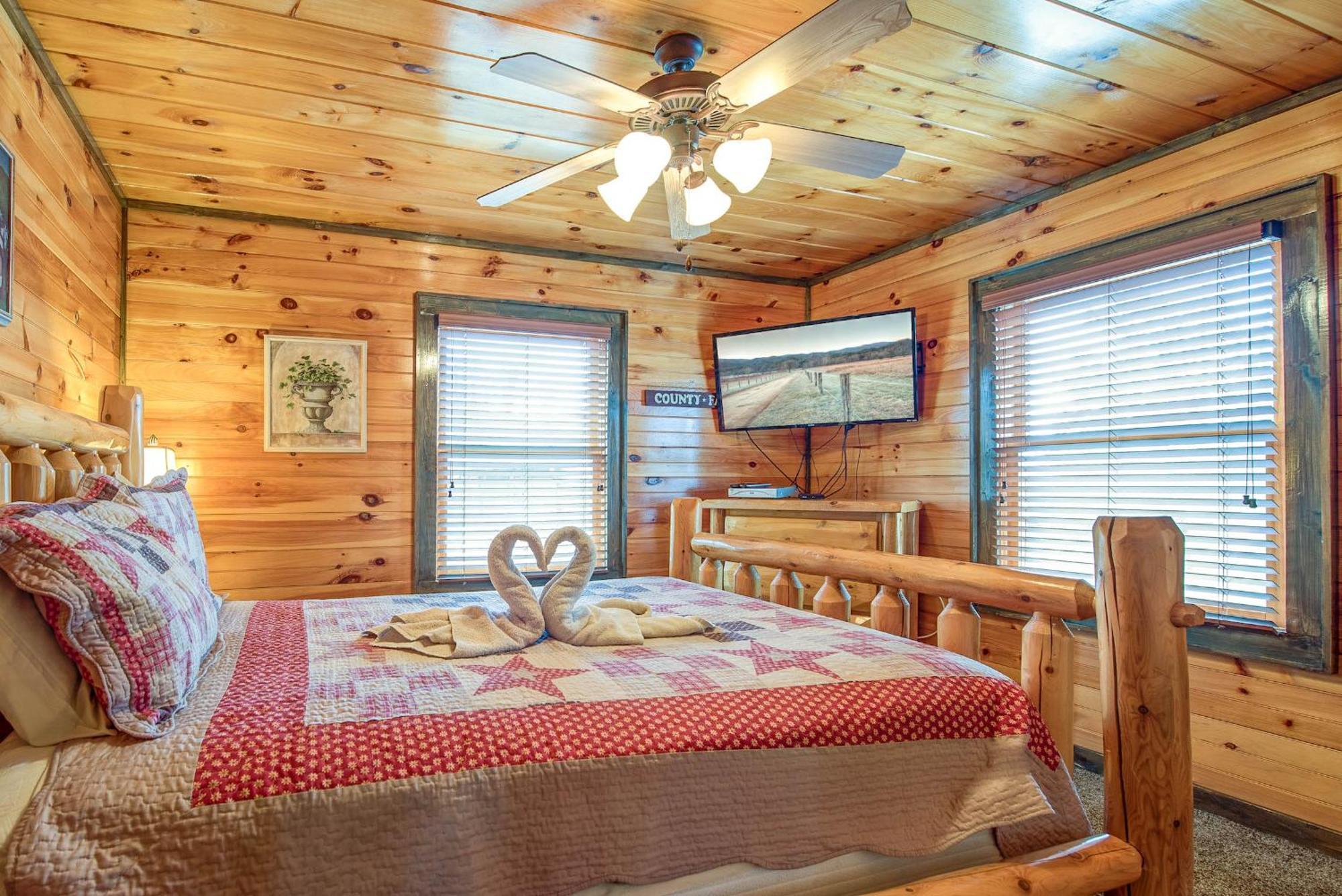 Standing Bear Lodge Gatlinburg Exterior photo